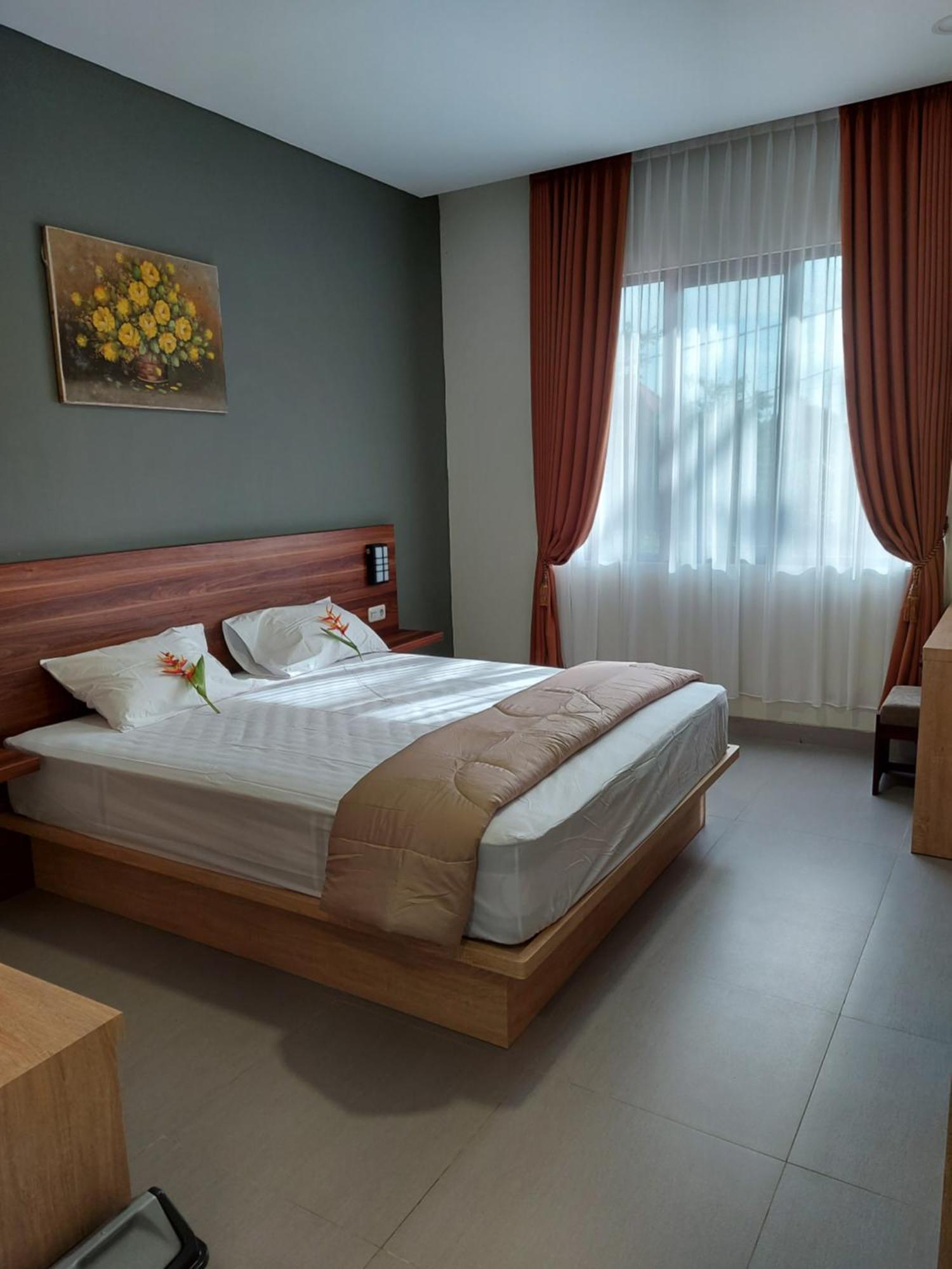 Yellow Guest House Улувату Екстер'єр фото